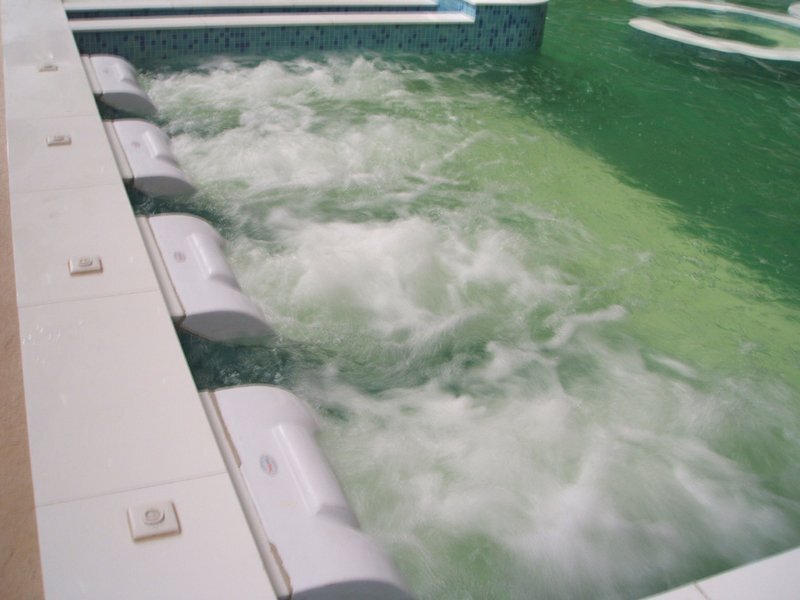 2-水力按摩床浴